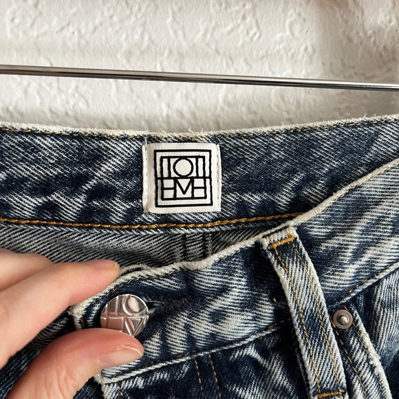 Toteme Twisted Seam Straight Wide Leg Jeans 29 Worn Wash Blue - Picture 4 of 12